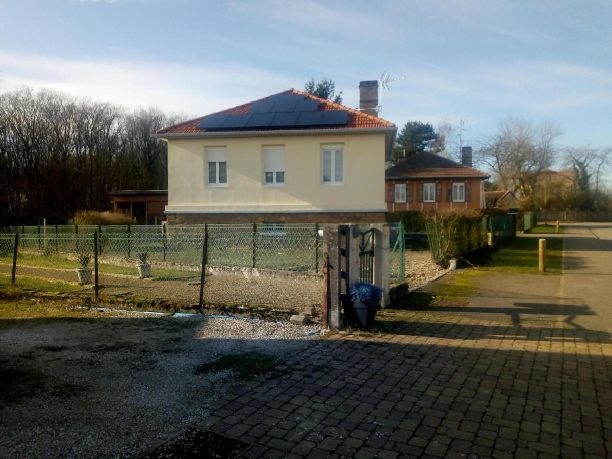 La Maison Ecologique Batilly  Exteriör bild